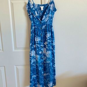 Brand New Gorgeous Blue Floral Midi Dress
